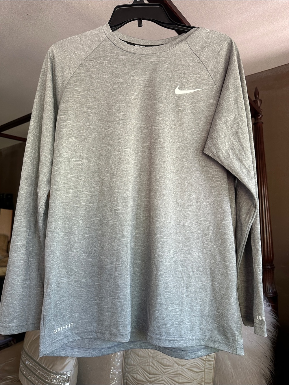 Nike Men's Heather Gray Crewneck Dri-FIT long sleeve work out or swim shirt.